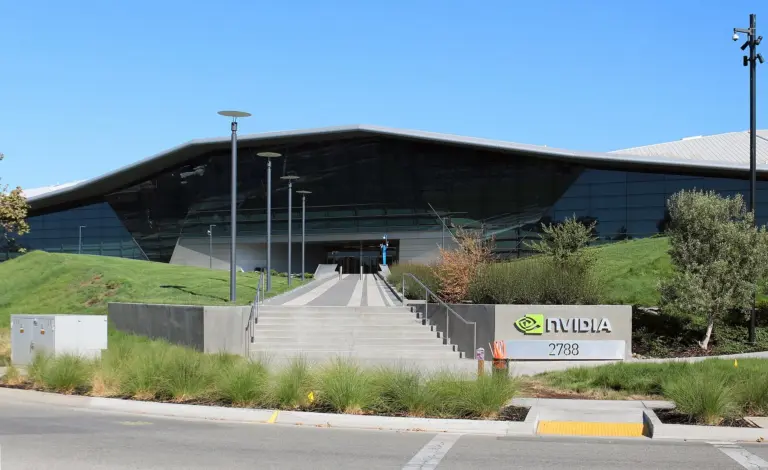 Nvidia (NVDA) Stock Prediction: $365 Bull, $145 Bear, 8% of…